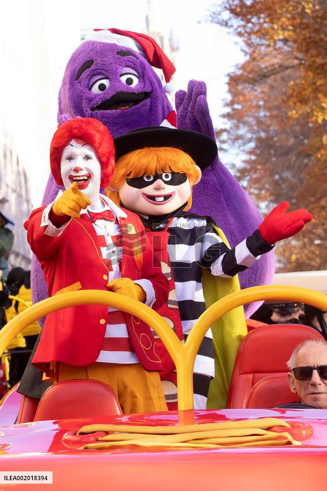 Macy's Thanksgiving Day Parade - NYC