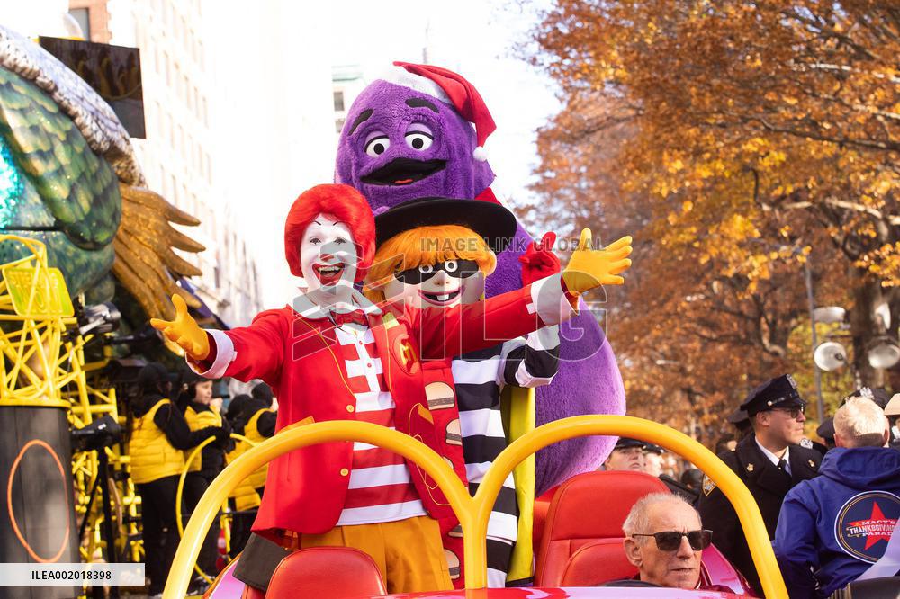 Macy's Thanksgiving Day Parade - NYC