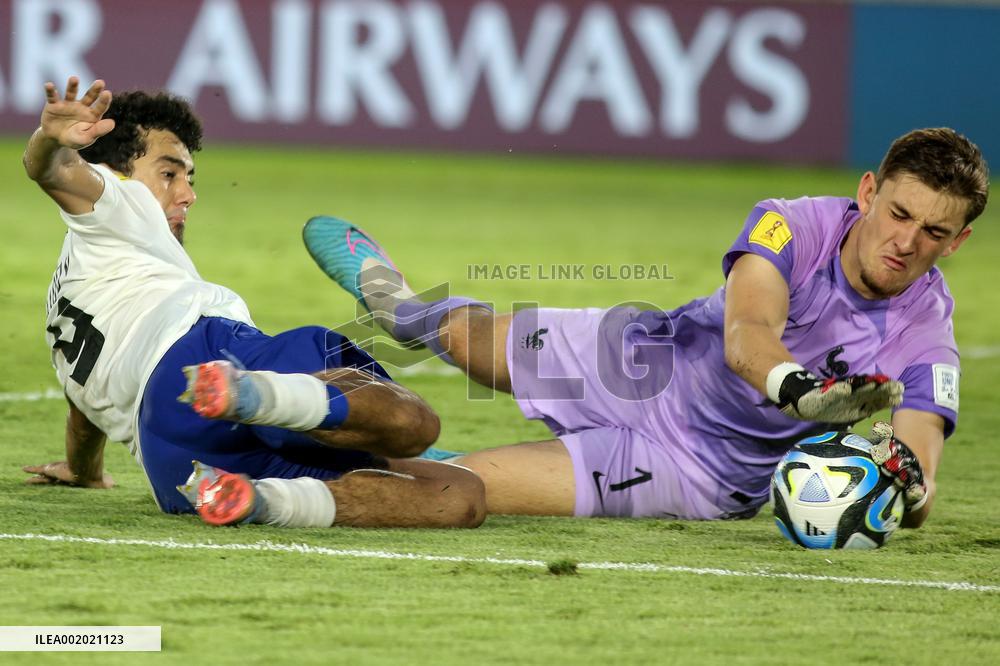 (SP)INDONESIA-SURAKARTA-FIFA-WORLD CUP-U17-QUARTERFINAL-FRA VS UZB