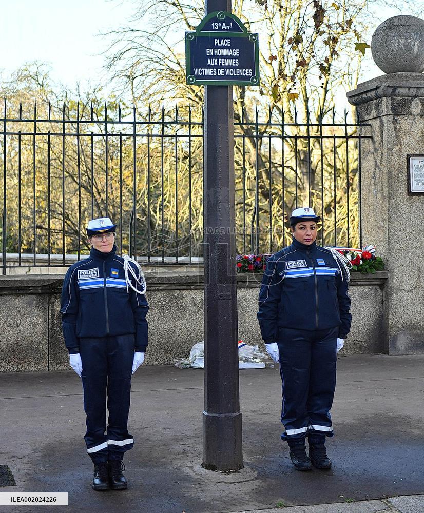 Ceremony In Tribute To Women Victims Of Femicide - Paris