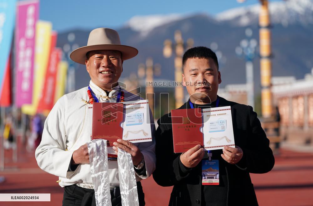 CHINA-YUNNAN-LIJIANG-SHANGRI-LA RAILWAY-OPERATION (CN)