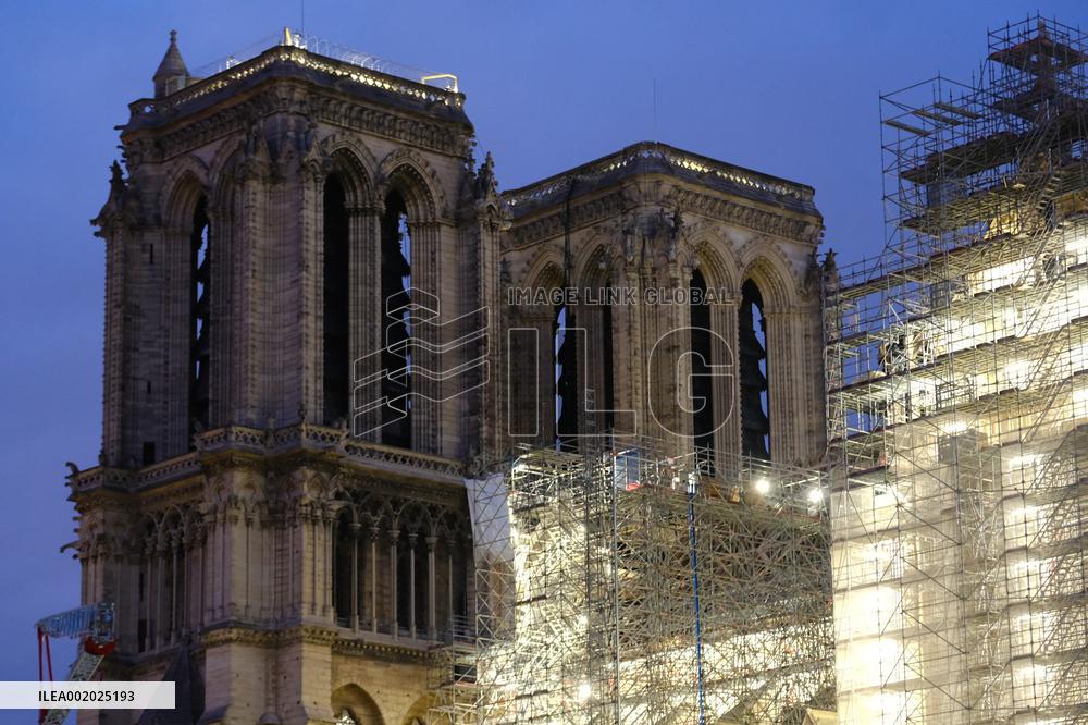 View Of Notre-Dame De Paris Cathedral - Paris