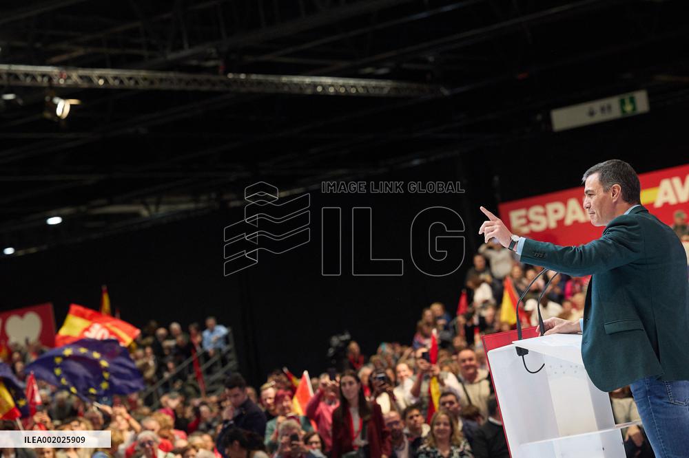 Pedro Sanchez Participates In A PSOE event - Madrid