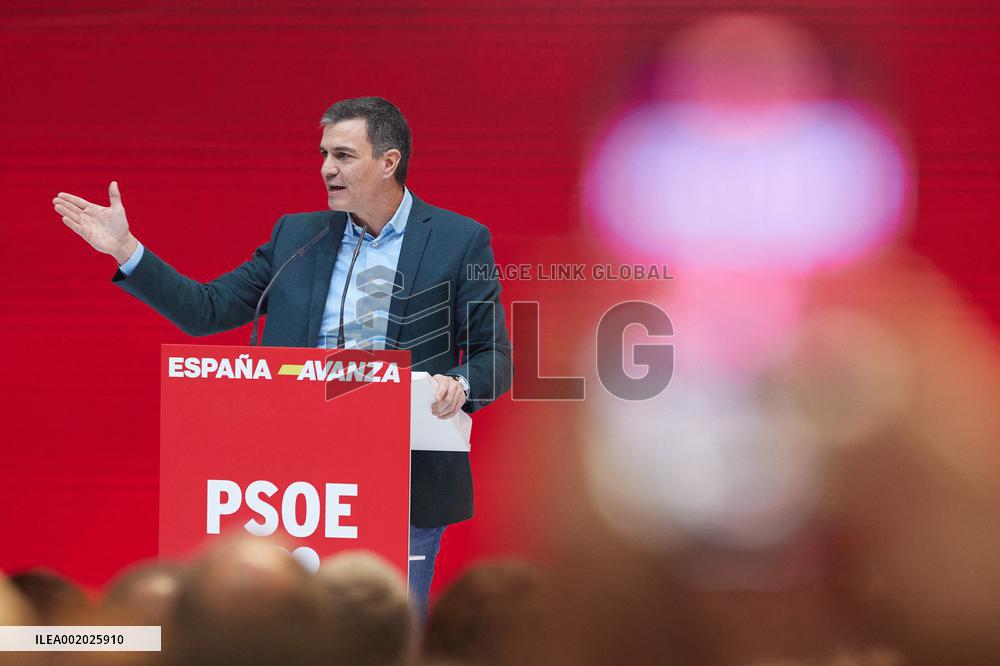 Pedro Sanchez Participates In A PSOE event - Madrid