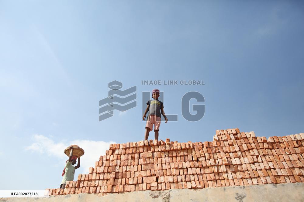 Laborers Work At A Brickyard - Bangladesh