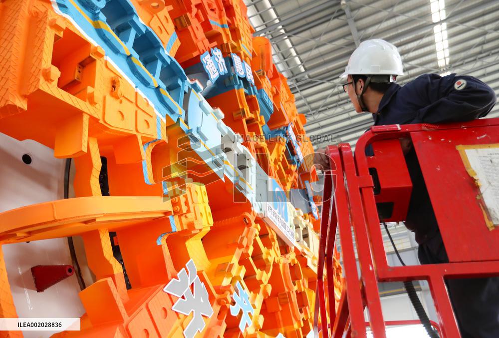 Shandong Province First 9-meter Shield Machine