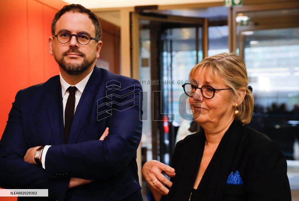 Aurelien Rousseau, Roland Lescure and Sylvie Retailleau visit Paris Biotech Sante