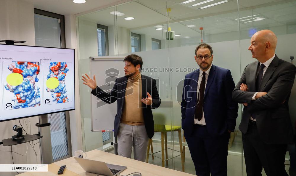 Aurelien Rousseau, Roland Lescure and Sylvie Retailleau visit Paris Biotech Sante