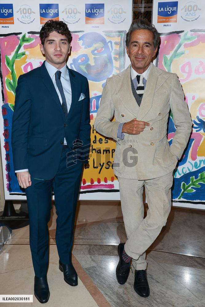 29Th L Espoir Gala Of The Cancer League At The Champs-Elysees Theater