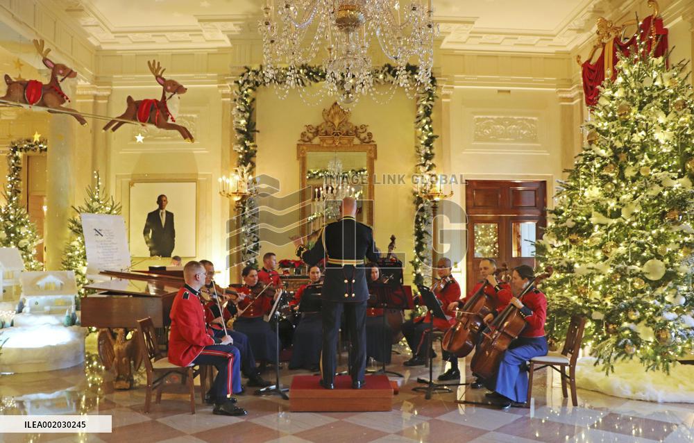 White House holiday decorations