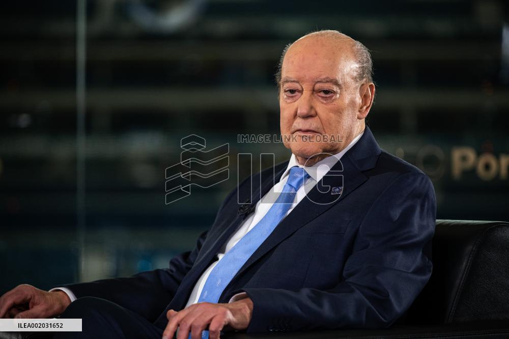 Interview with Pinto da Costa (President of Futebol Clube do Porto) on SIC Tv