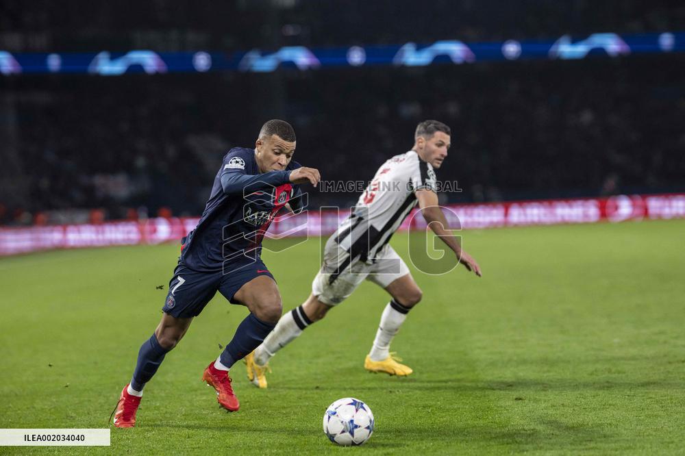 Champions League - PSG v Newcastle
