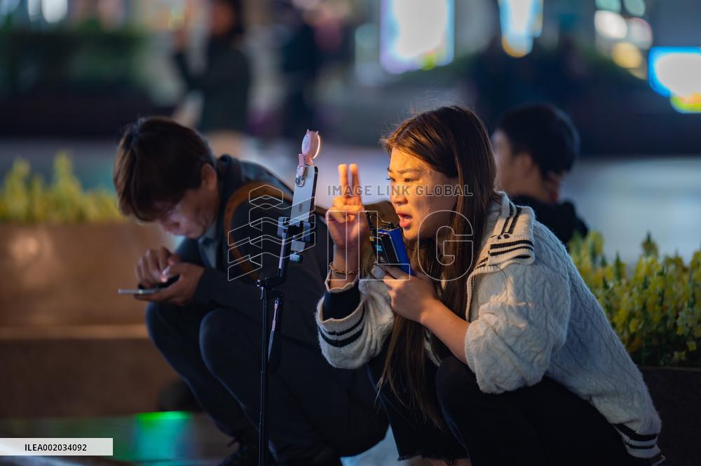 Internet Celebrity Industry in Chongqing