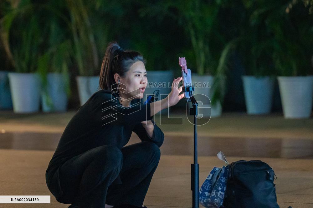 Internet Celebrity Industry in Chongqing