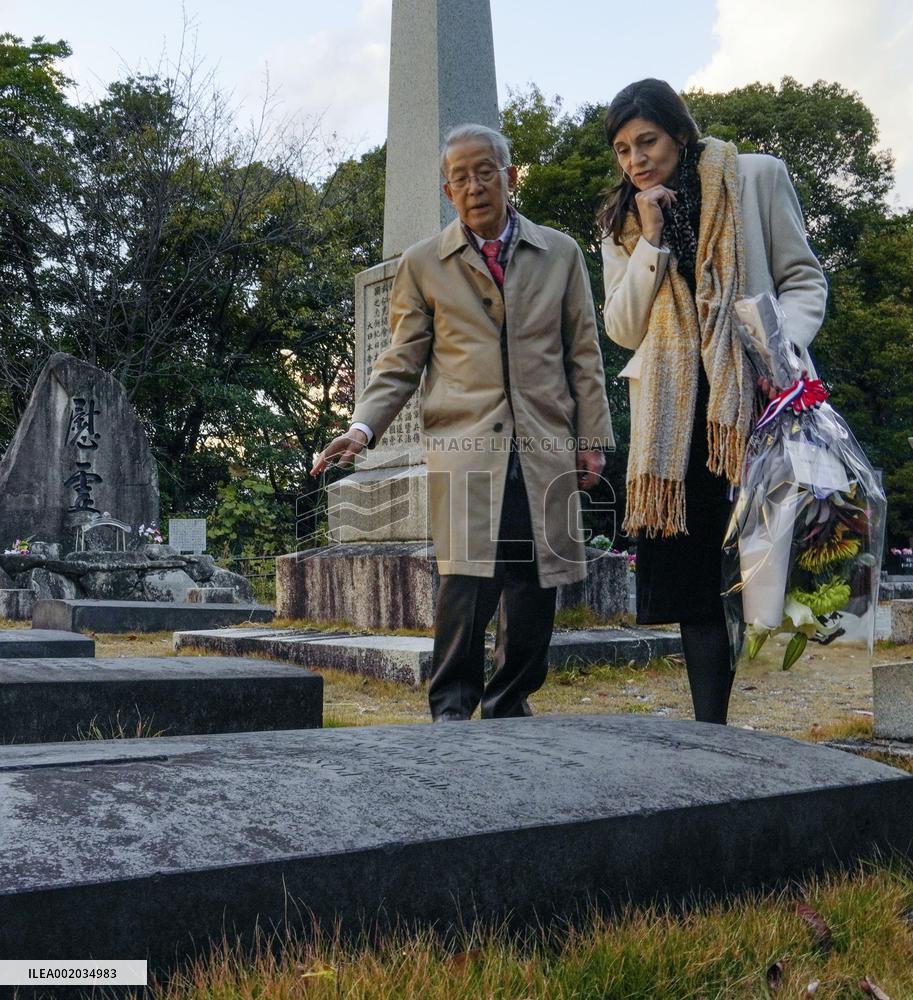 Consul General of France in Kyoto visits Hiroshima
