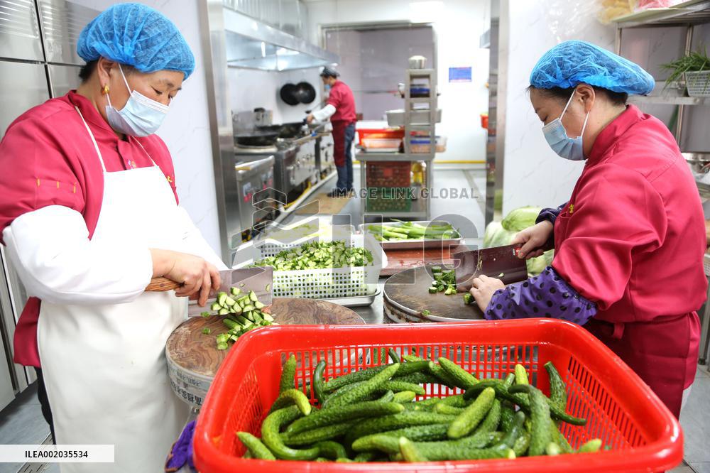 Elderly Restaurant in Lianyungang