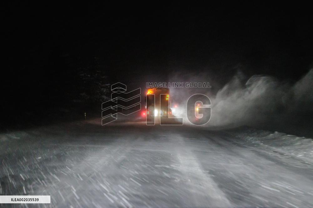 Road cleaning from snow