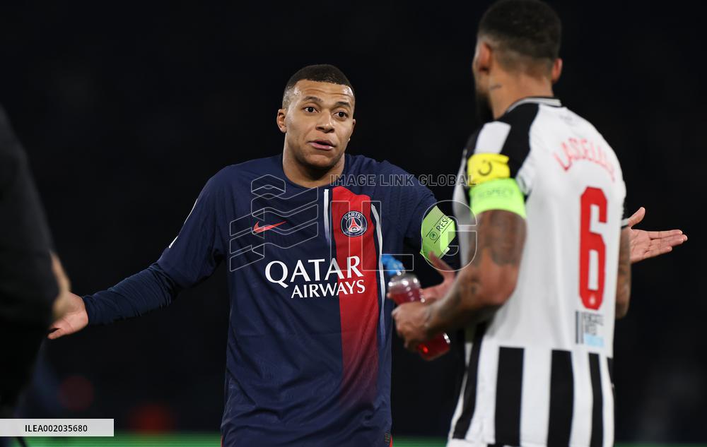 (SP)FRANCE-PARIS-FOOTBALL-UEFA CHAMPIONS-PSG VS NEWCASTLE UNITED