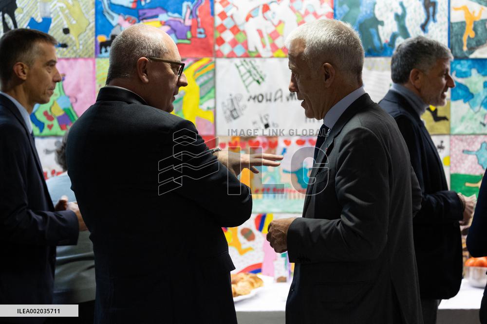 Patrick Martin visits a vocational high school - Paris