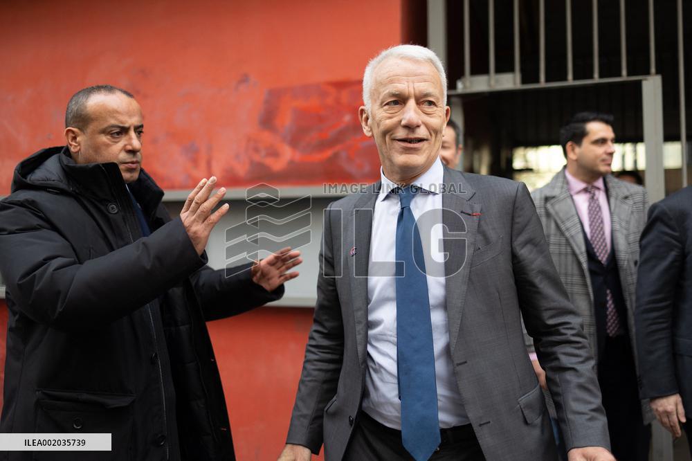 Patrick Martin visits a vocational high school - Paris