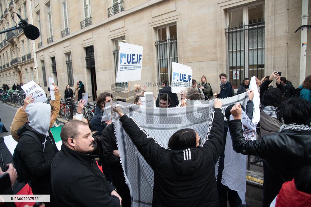Pro-Israel and Pro-Palestinian Science Po Students, Activists Protest - Paris