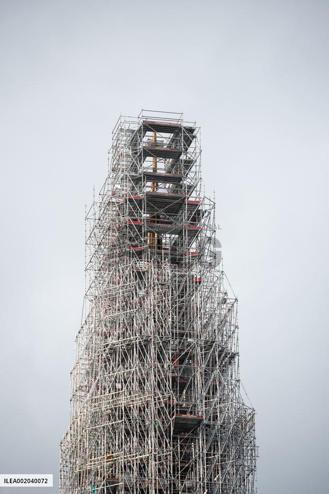 New Notre-Dame Spire Takes Shape - Paris