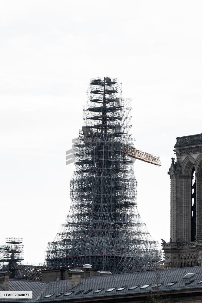 New Notre-Dame Spire Takes Shape - Paris
