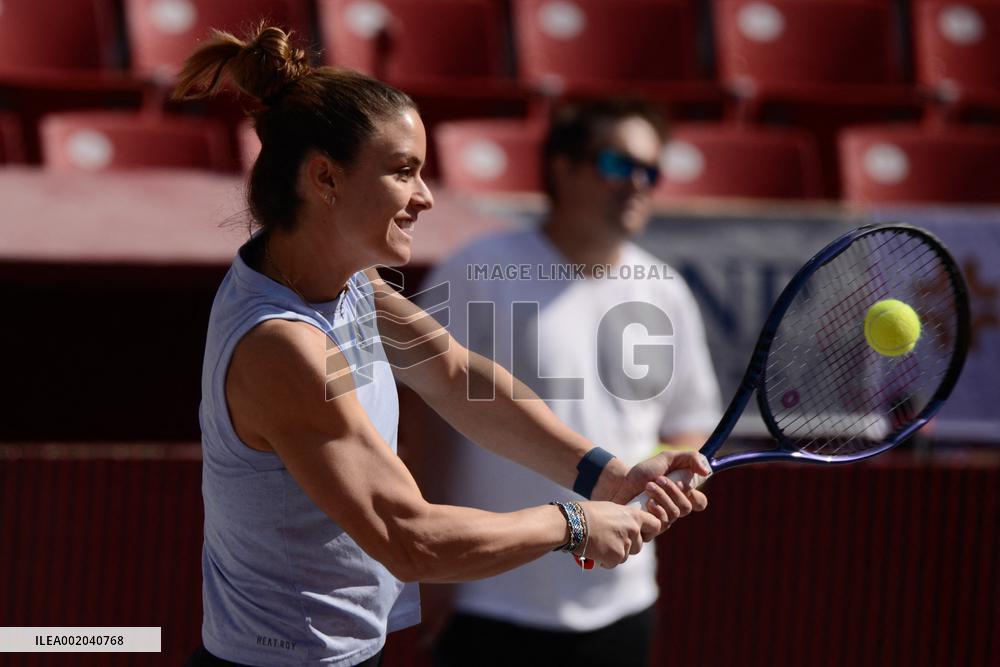 Children's Tennis Clinic - Mexico City