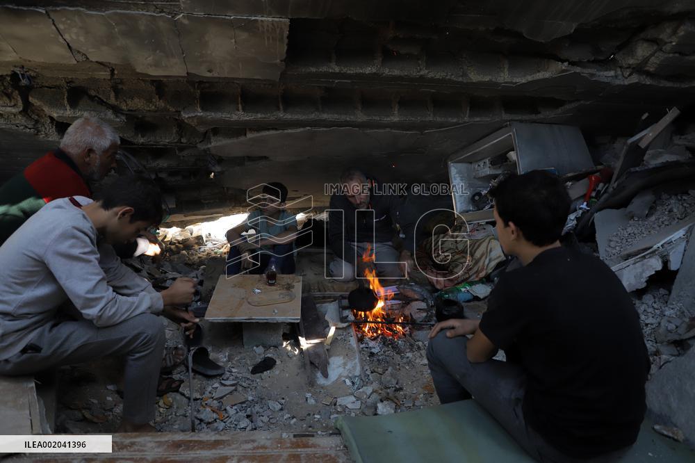 MIDEAST-GAZA-KHAN YOUNIS-LIFE