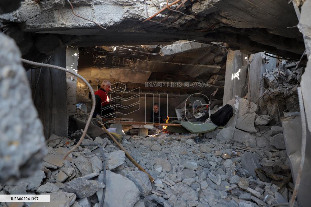 MIDEAST-GAZA-KHAN YOUNIS-LIFE