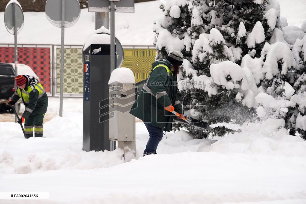 LATVIA-RIGA-SNOW