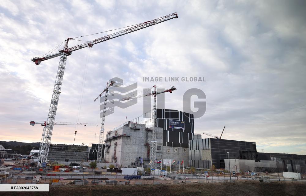 FRANCE-ST PAUL-LEZ-DURANCE-ARTIFICIAL SUN