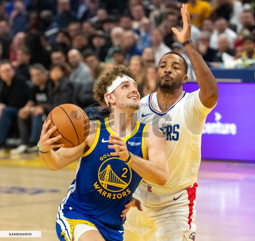 (SP)U.S.-SAN FRANCISCO-BASKETBALL-NBA-WARRIORS VS CLIPPERS