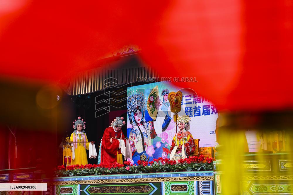 XINHUA PHOTOS OF THE DAY