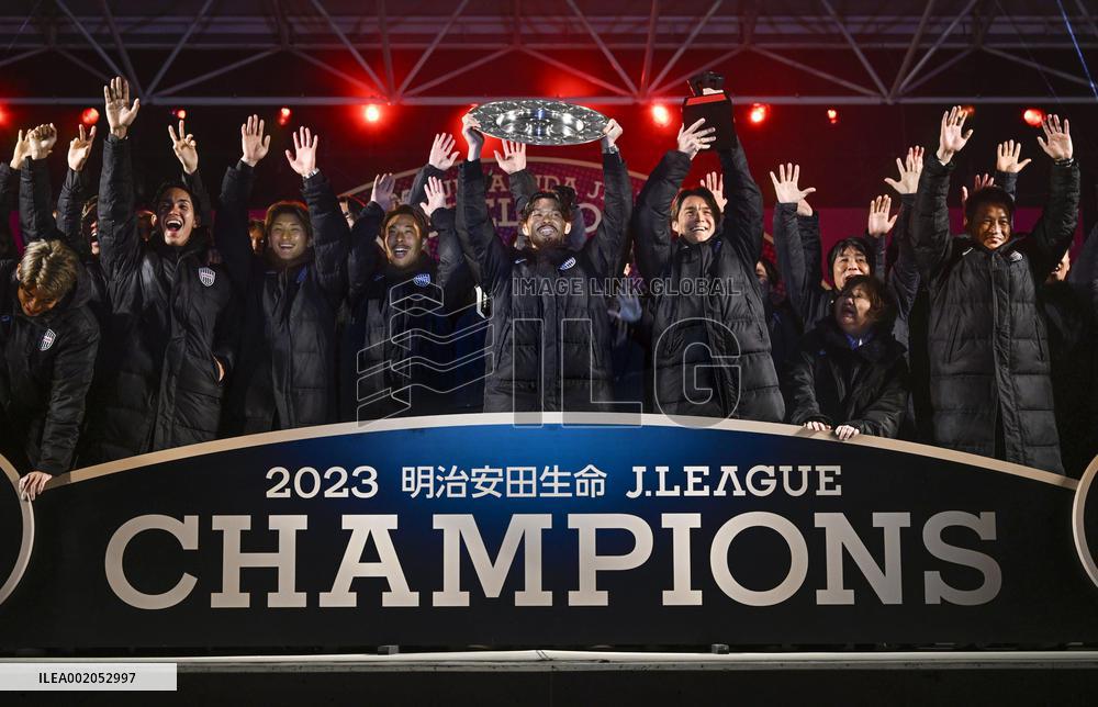 Football: Celebration of Vissel Kobe's J-League 1st title