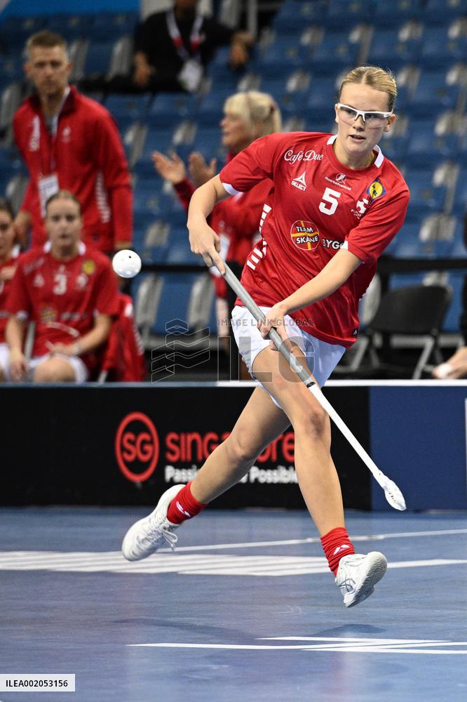 (SP)SINGAPORE-FLOORBALL-IFF WOMEN'S WORLD CHAMPIONSHIPS-DENMARK VS ESTONIA