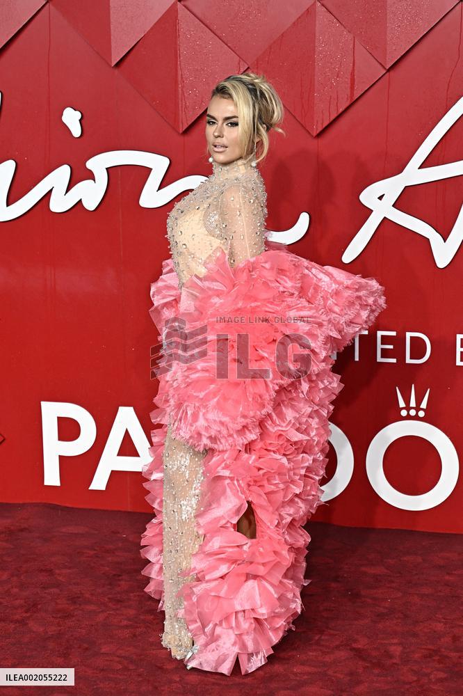 The Fashion Awards 2023 - Red Carpet - London