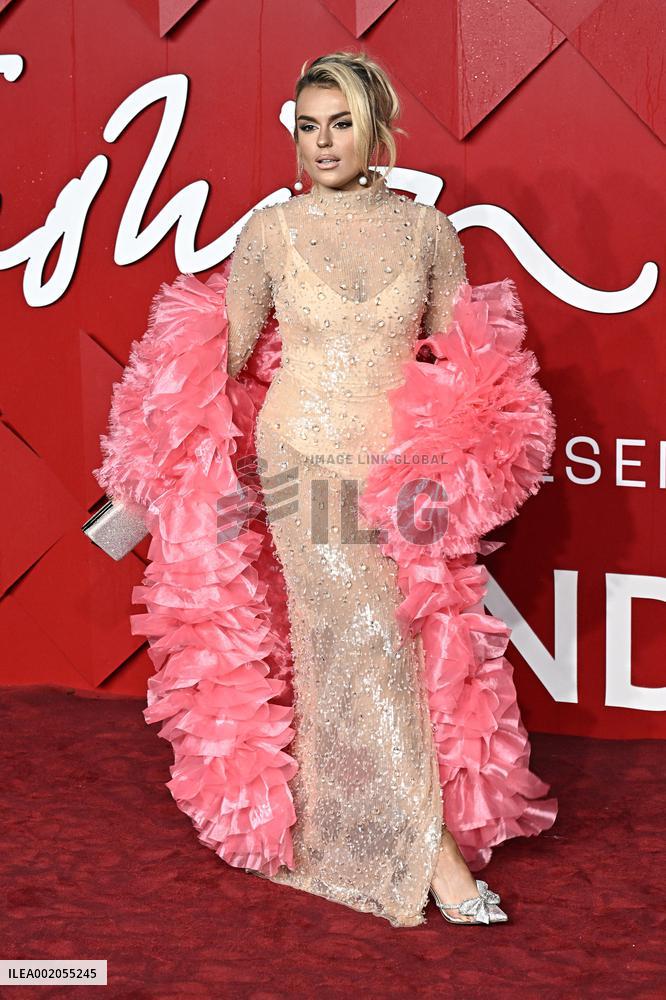 The Fashion Awards 2023 - Red Carpet - London