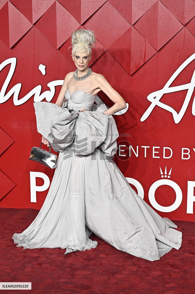 The Fashion Awards 2023 - Red Carpet - London