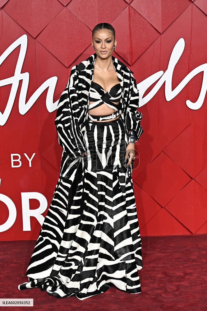 The Fashion Awards 2023 - Red Carpet - London
