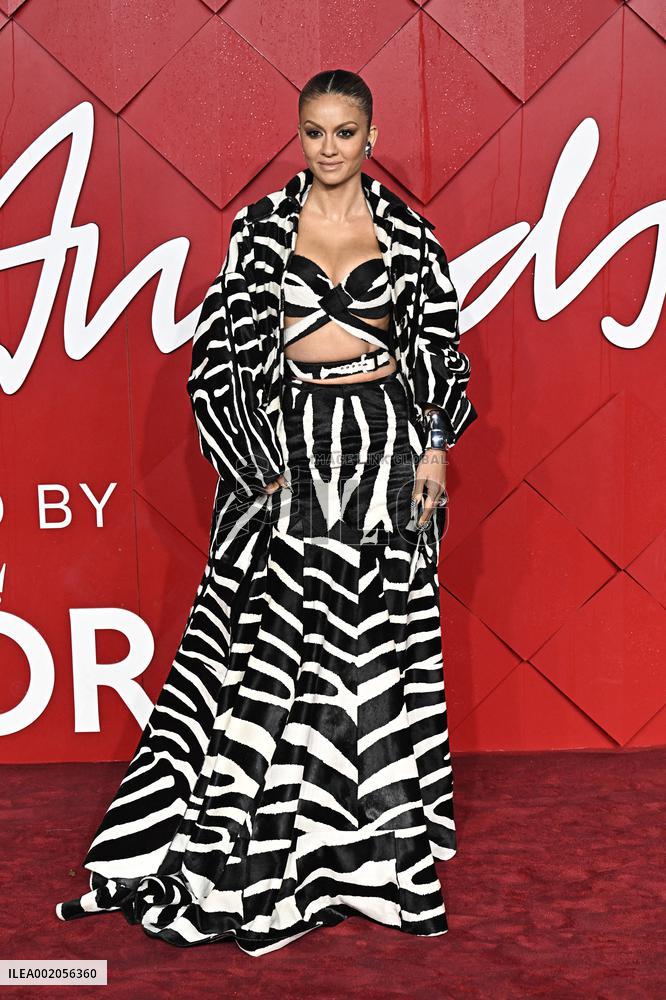 The Fashion Awards 2023 - Red Carpet - London
