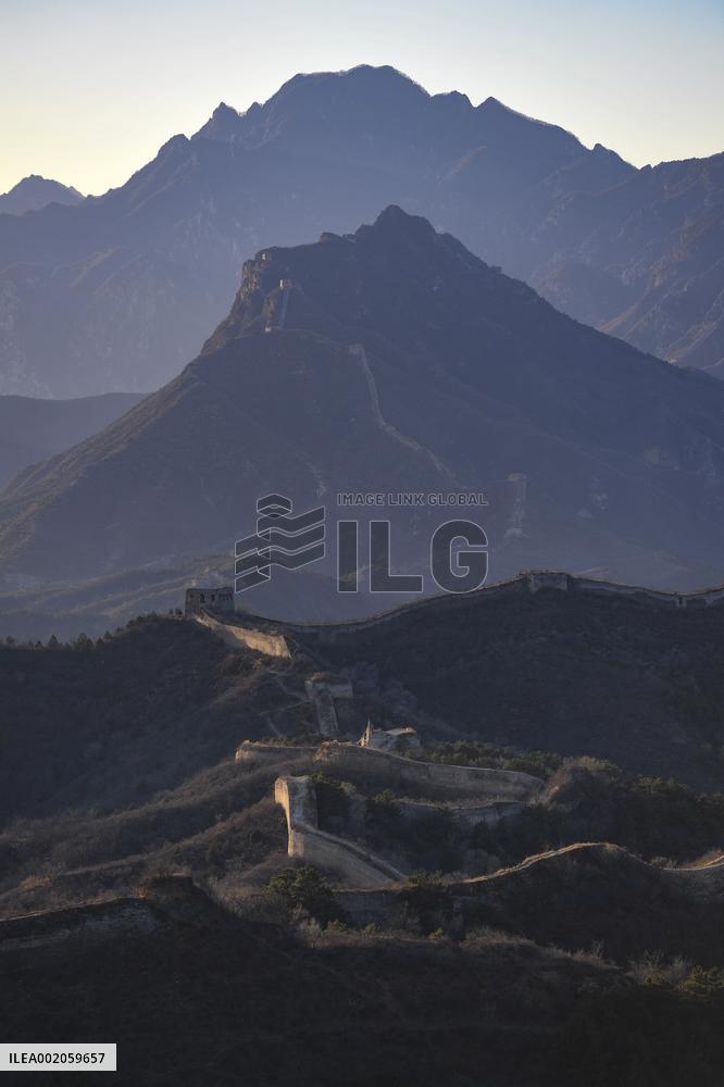 XINHUA PHOTOS OF THE DAY