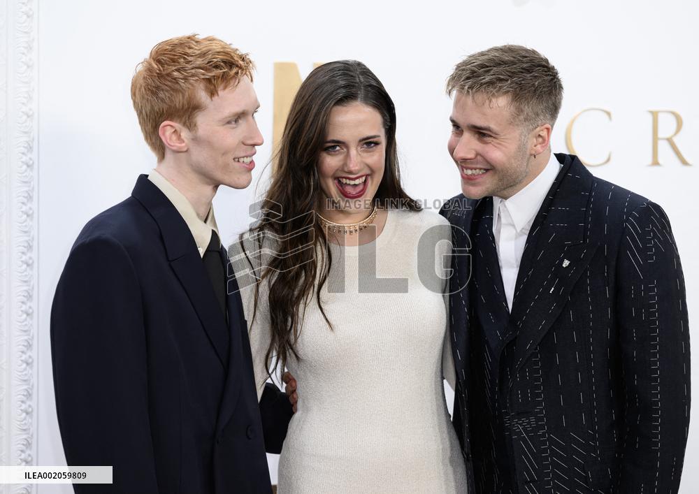 The Crown Season 6 Premiere - London