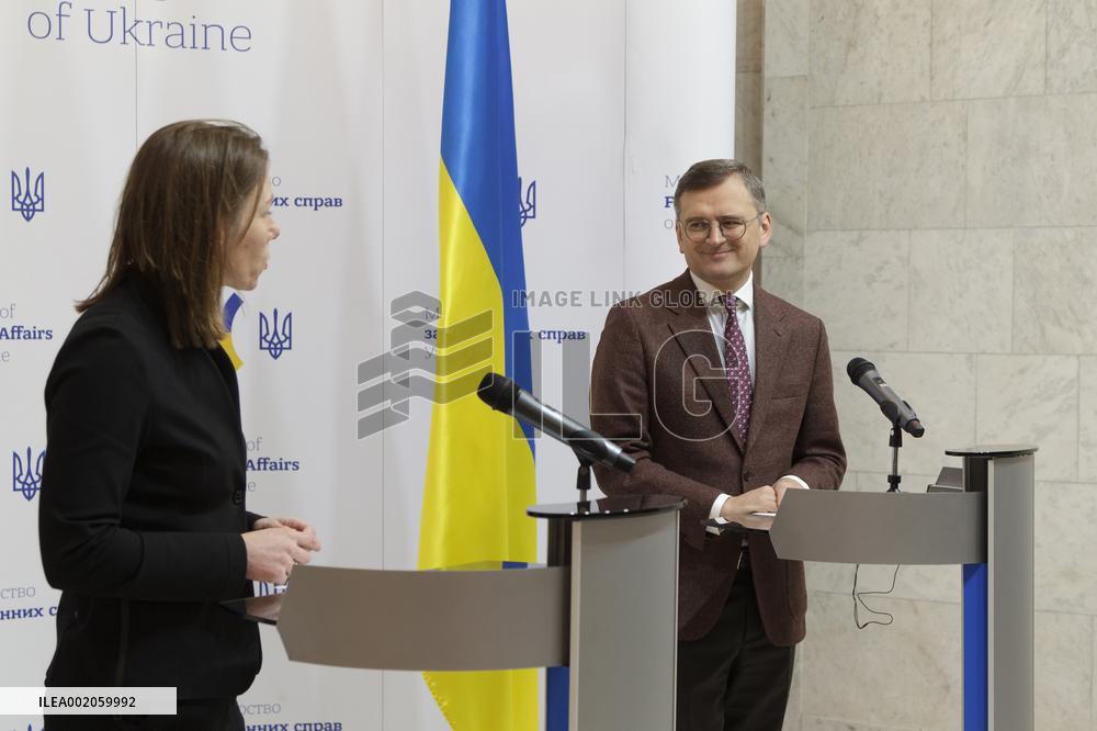 Joint briefing of Ukrainian and Dutch FMs in Kyiv