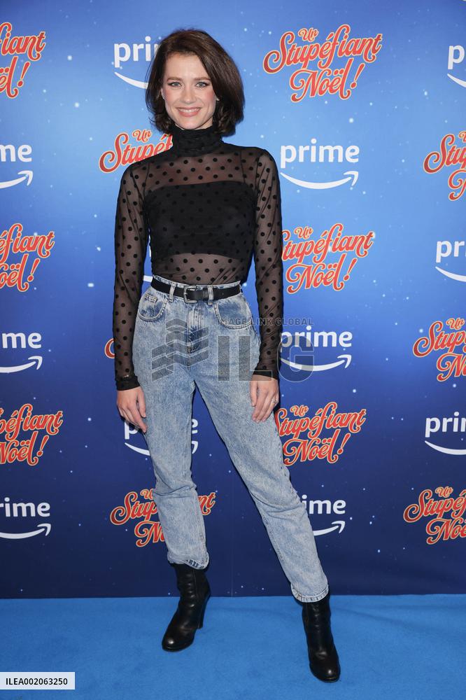 Un Stupefiant Noel Premiere - Paris