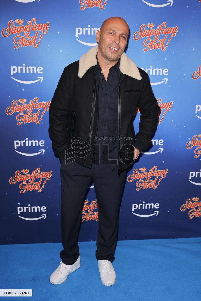 Un Stupefiant Noel Premiere - Paris