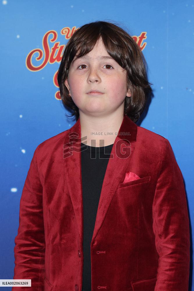 Un Stupefiant Noel Premiere - Paris