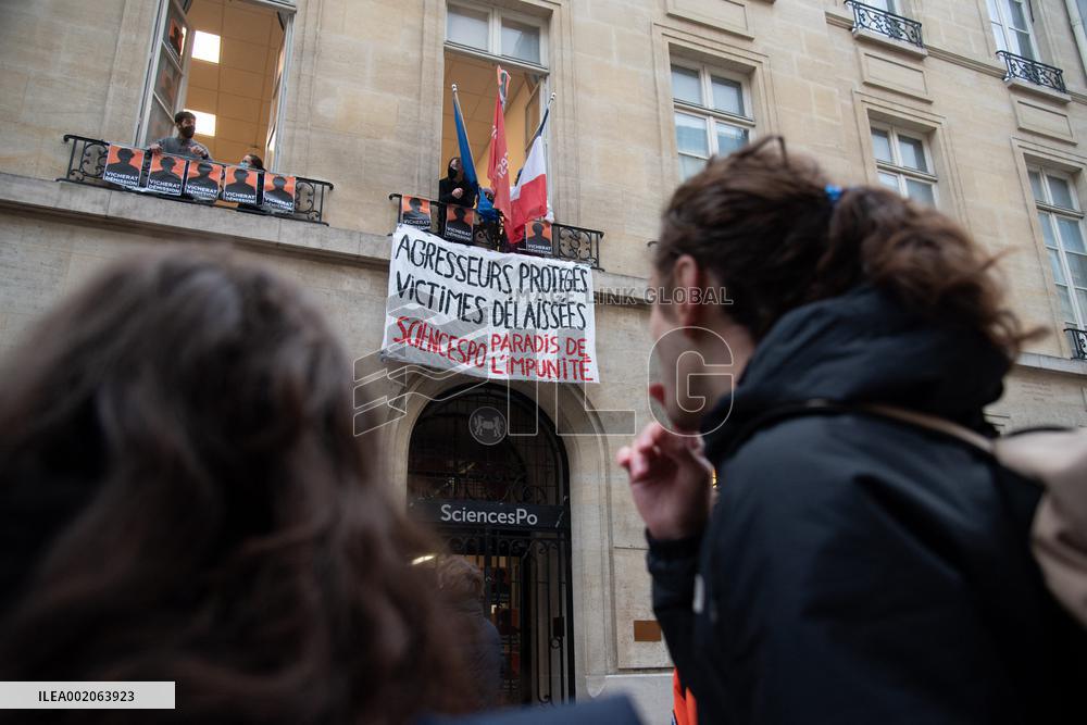 Students Occupy SciencesPo - Paris