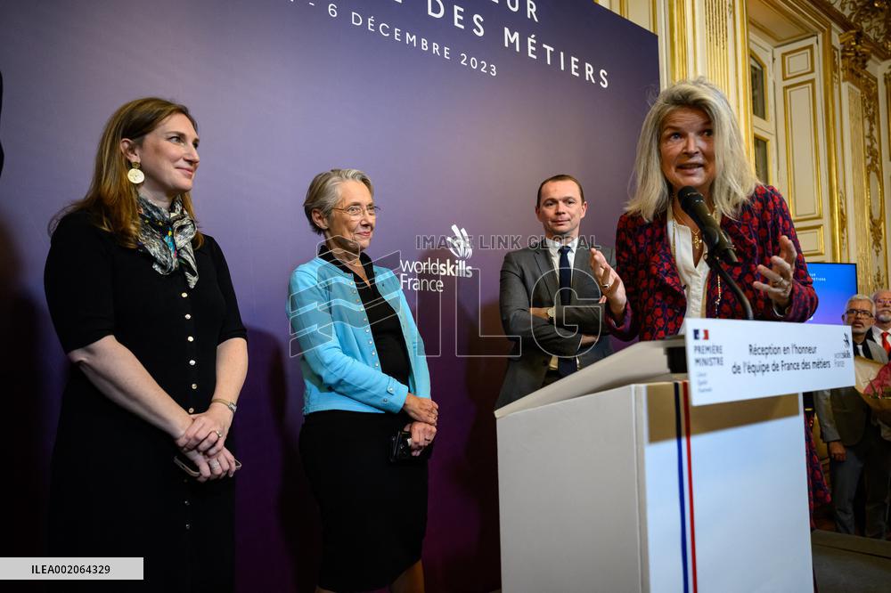 PM Borne At Reception In Honour Of The French Skills Team - Paris