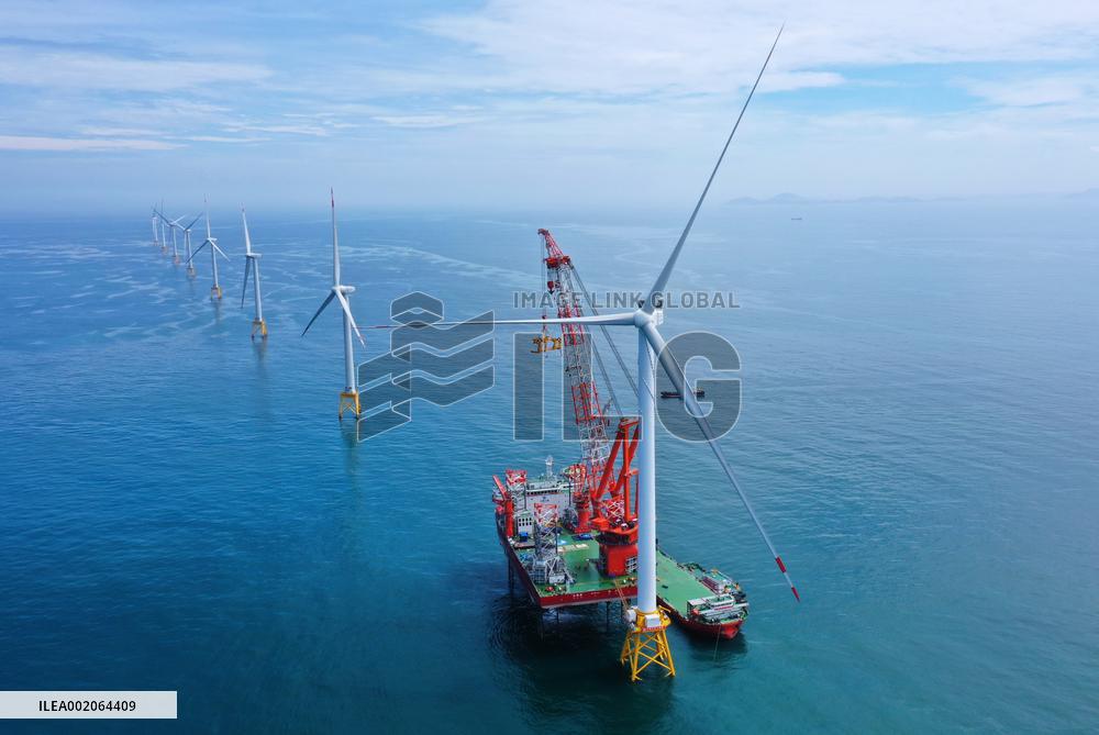Xinhua Headlines: Zooming into strength, resilience and potential of Chinese economy